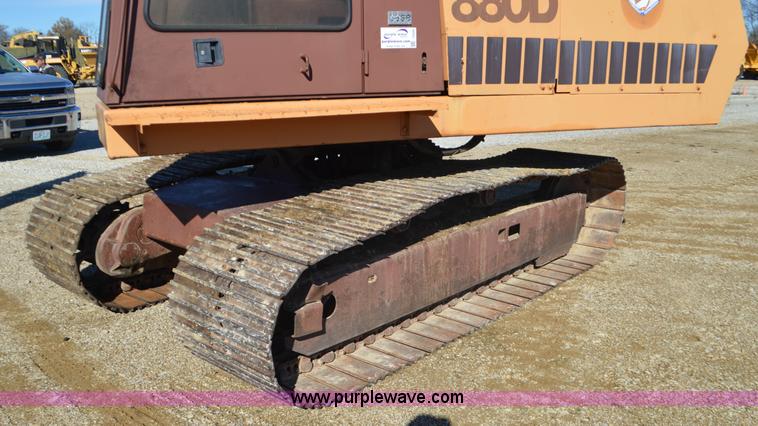 image for item I6309 1985 Case 880D excavator