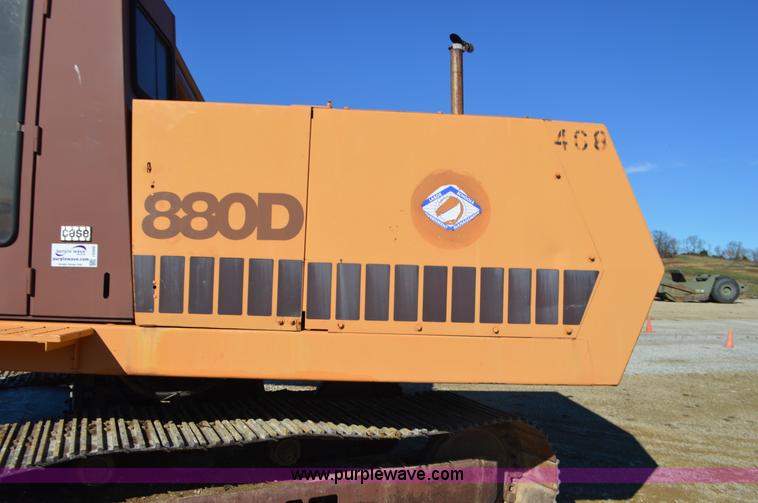 image for item I6309 1985 Case 880D excavator