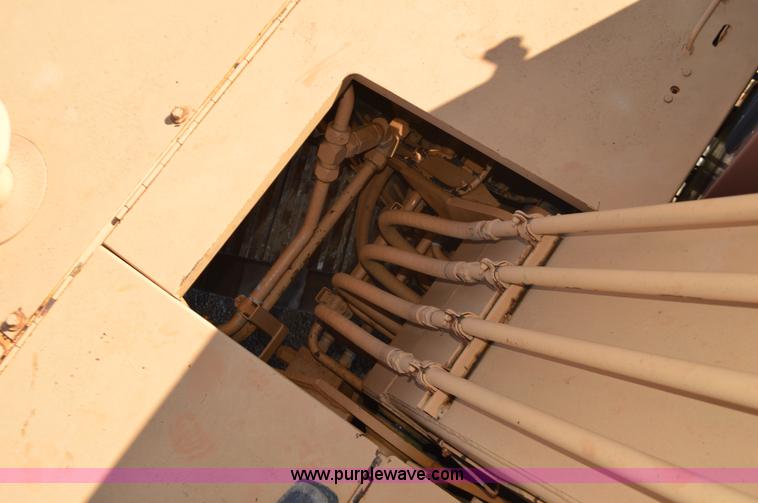 image for item I6309 1985 Case 880D excavator