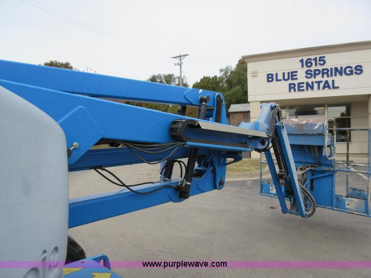 image for item I6325 2006 Genie Z45/25 boom lift