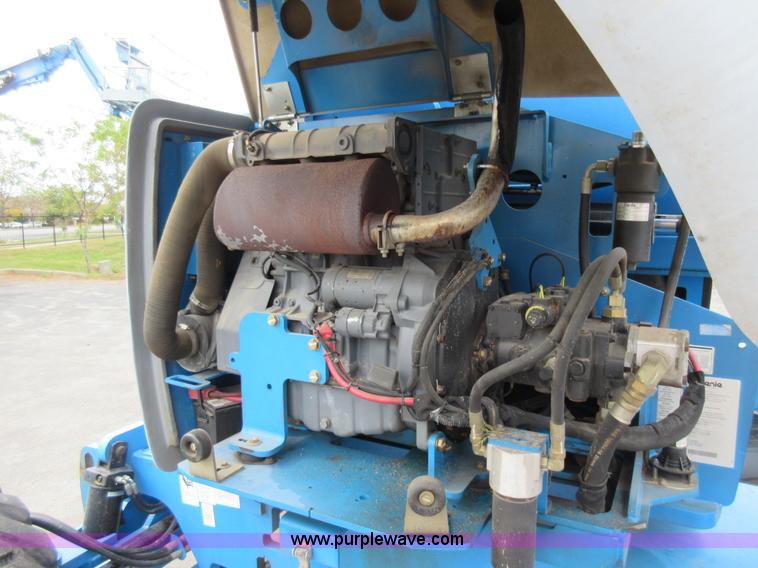 image for item I6325 2006 Genie Z45/25 boom lift