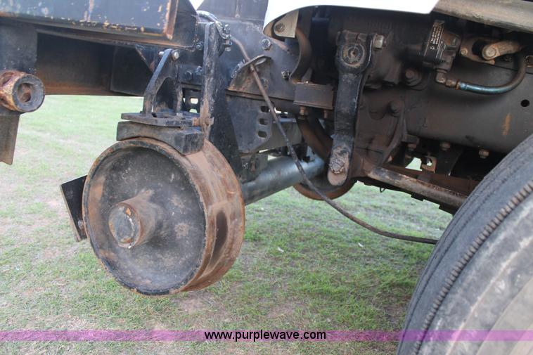 image for item J1390 2003 Freightliner FL80 Crew Cab railroad truck with crane