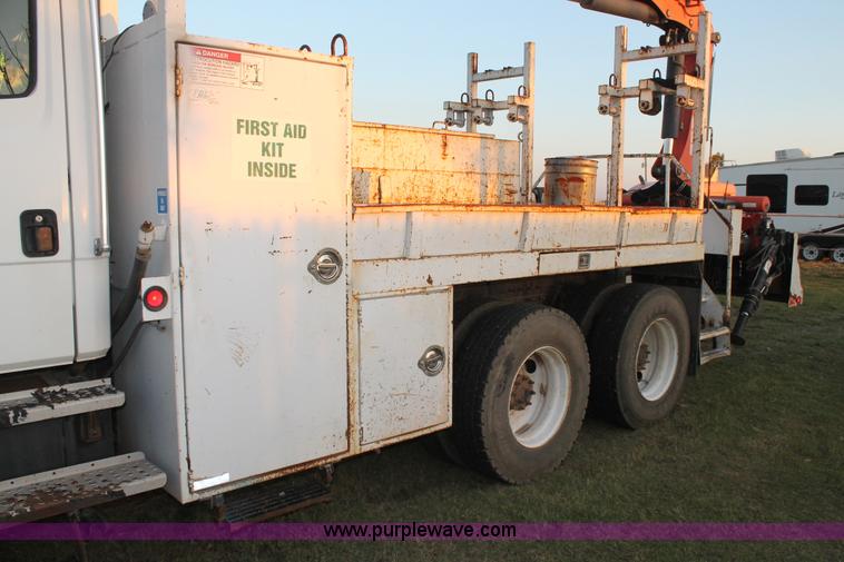 image for item J1390 2003 Freightliner FL80 Crew Cab railroad truck with crane