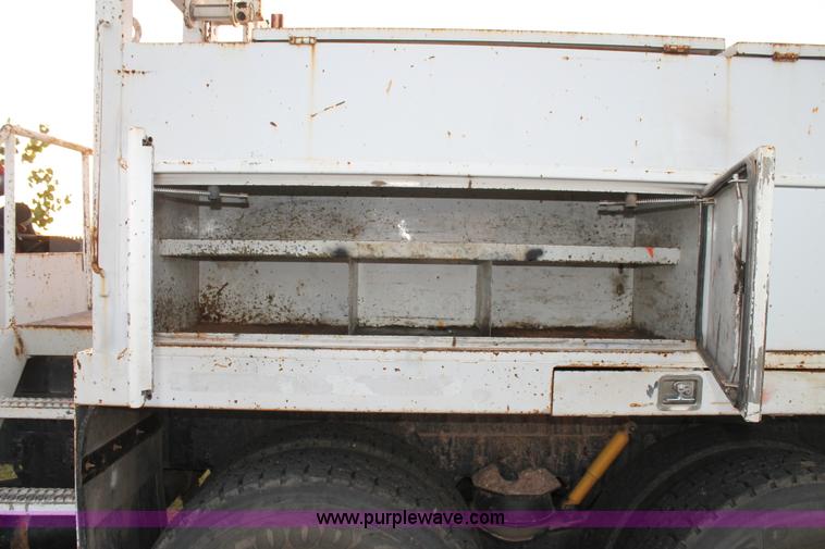 image for item J1390 2003 Freightliner FL80 Crew Cab railroad truck with crane