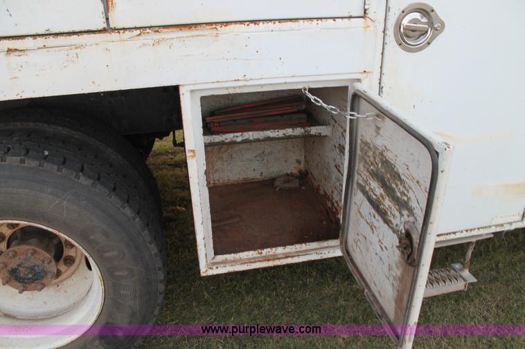 image for item J1390 2003 Freightliner FL80 Crew Cab railroad truck with crane