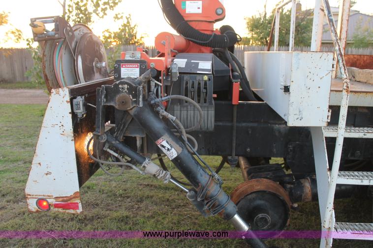 image for item J1390 2003 Freightliner FL80 Crew Cab railroad truck with crane