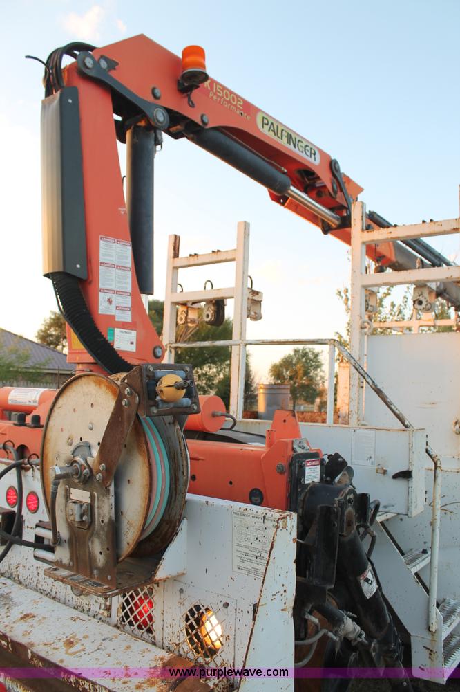 image for item J1390 2003 Freightliner FL80 Crew Cab railroad truck with crane