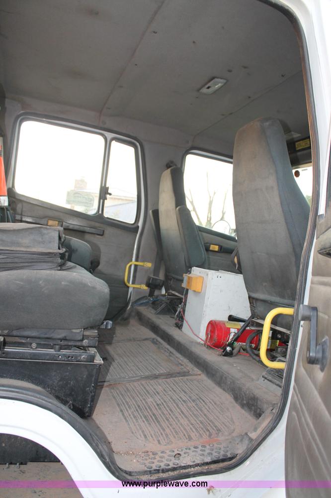 image for item J1390 2003 Freightliner FL80 Crew Cab railroad truck with crane