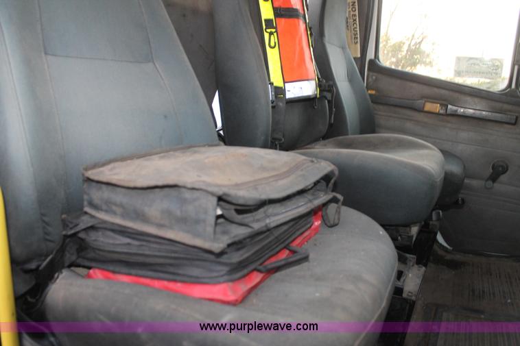 image for item J1390 2003 Freightliner FL80 Crew Cab railroad truck with crane