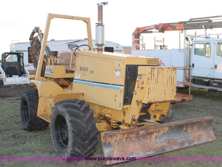 image for item J1391 Vermeer V8550 trencher