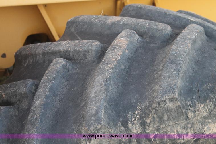 image for item J1391 Vermeer V8550 trencher