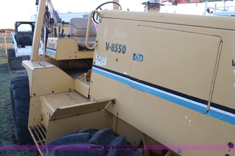 image for item J1391 Vermeer V8550 trencher