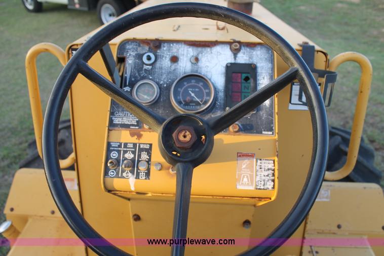 image for item J1391 Vermeer V8550 trencher