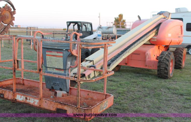 image for item J1392 JLG 600S boom lift