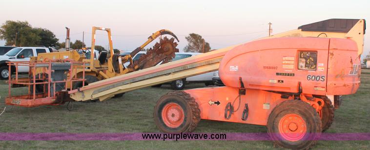 image for item J1392 JLG 600S boom lift