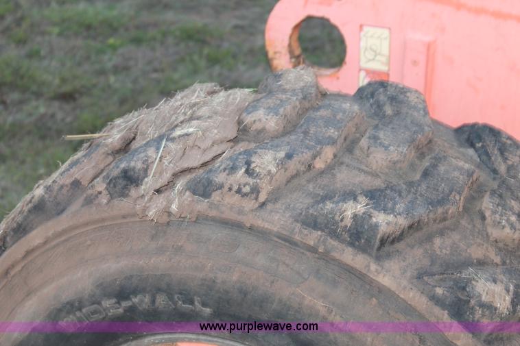 image for item J1392 JLG 600S boom lift