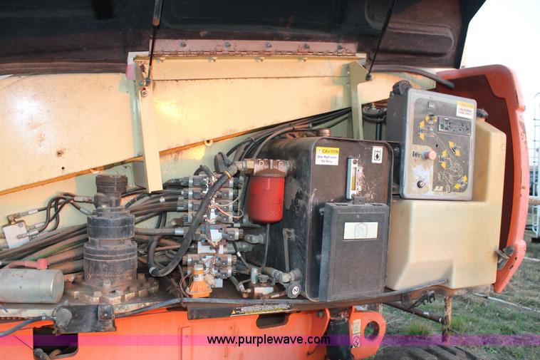 image for item J1392 JLG 600S boom lift