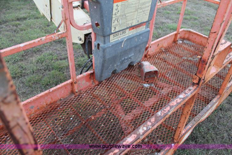 image for item J1392 JLG 600S boom lift
