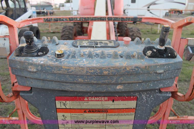 image for item J1392 JLG 600S boom lift