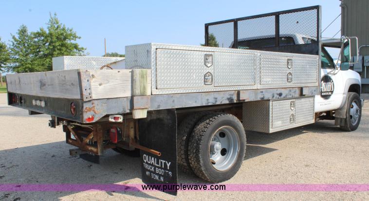 image for item J3554 1998 Chevrolet 3500HD flatbed pickup truck