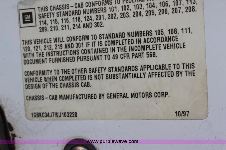 image for item J3554 1998 Chevrolet 3500HD flatbed pickup truck