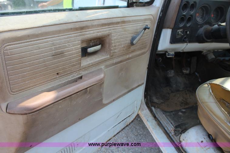 image for item J3559 1977 Chevrolet C30 Custom Deluxe utility truck