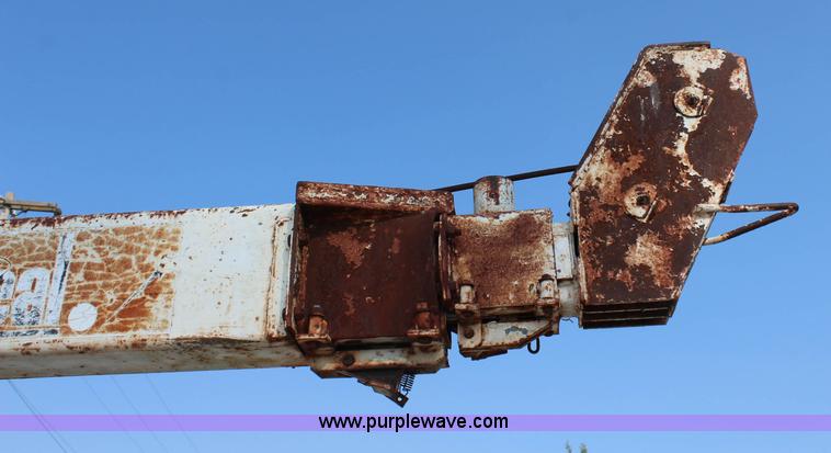 image for item J3559 1977 Chevrolet C30 Custom Deluxe utility truck