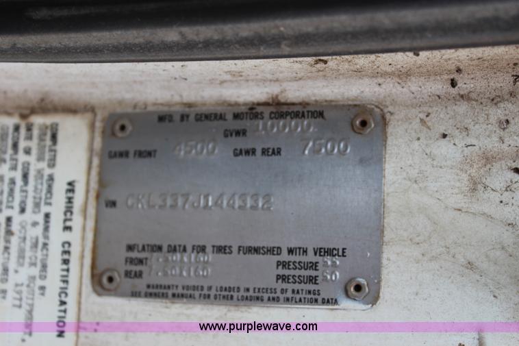 image for item J3559 1977 Chevrolet C30 Custom Deluxe utility truck