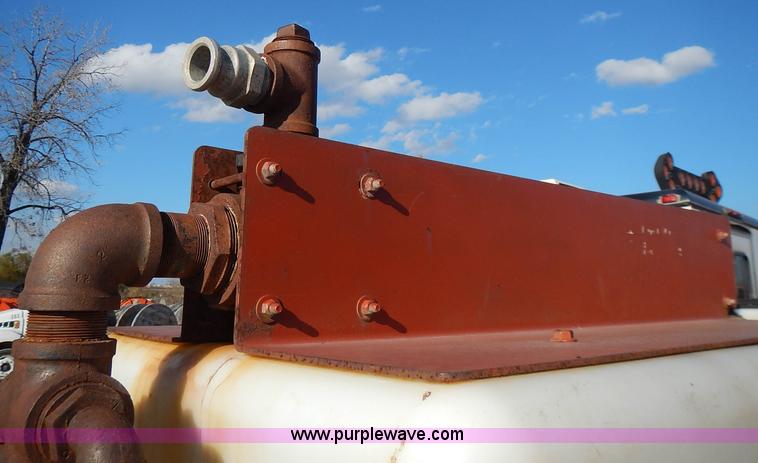 image for item J6370 Ditch Witch MM9 directional drill tank