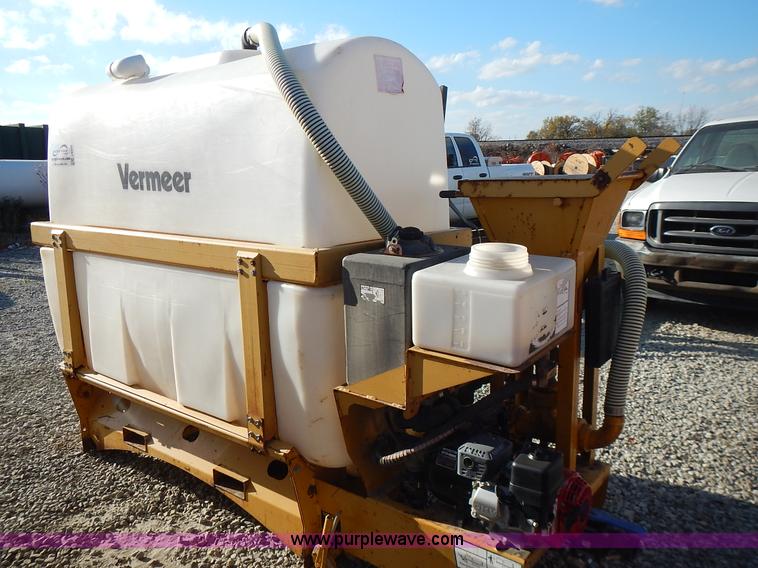 image for item J6372 Vermeer ST500 directional drill fluid tank
