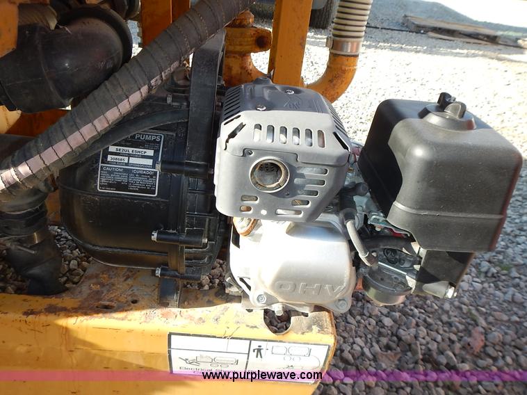 image for item J6372 Vermeer ST500 directional drill fluid tank