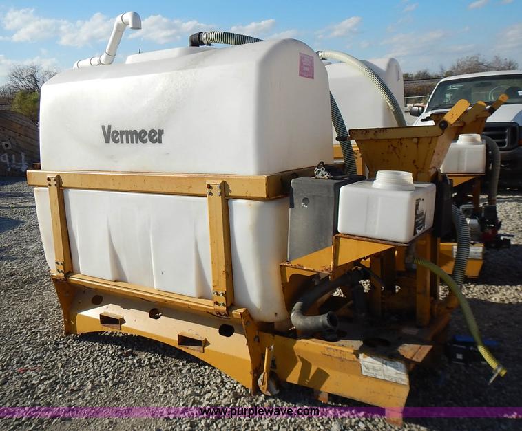 image for item J6373 Vermeer ST500 directional drill fluid tank