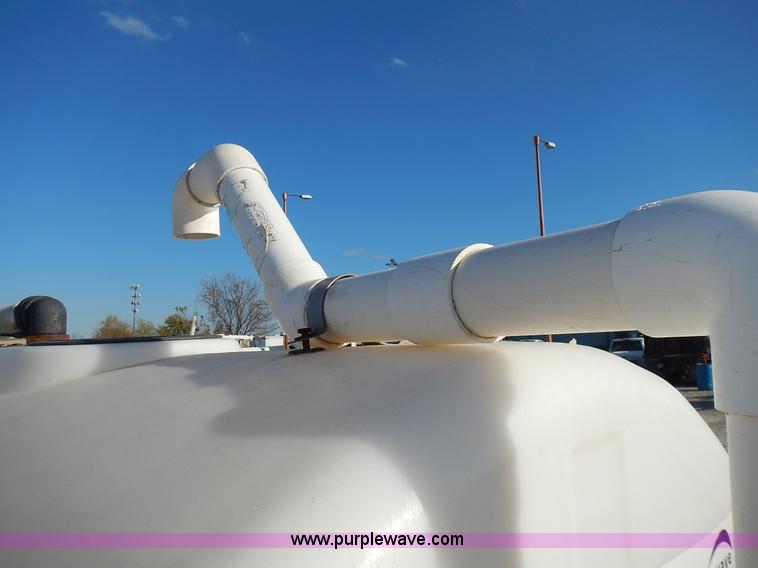 image for item J6373 Vermeer ST500 directional drill fluid tank