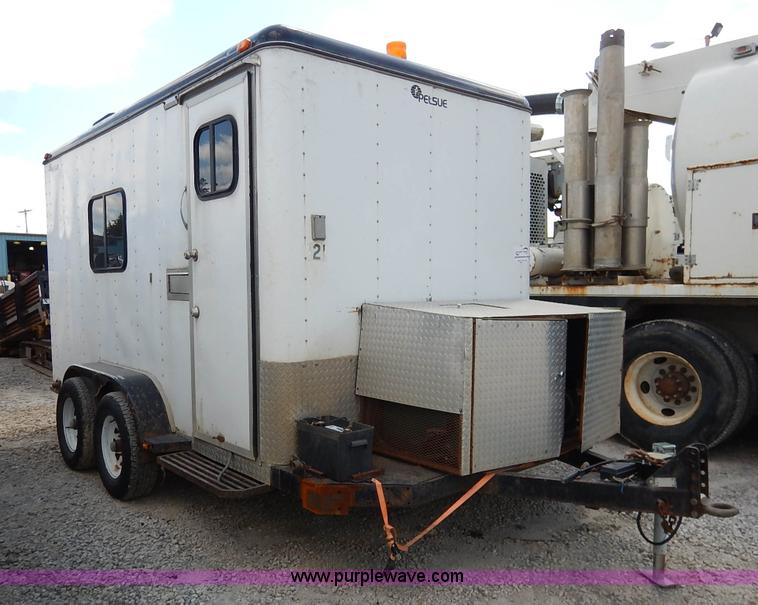 image for item J6485 1995 Advanced Pelsue fiber optic trailer