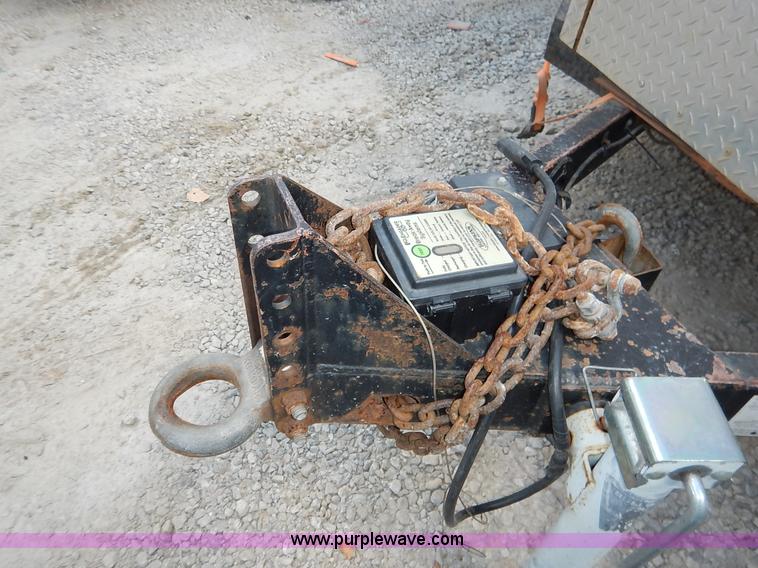 image for item J6485 1995 Advanced Pelsue fiber optic trailer