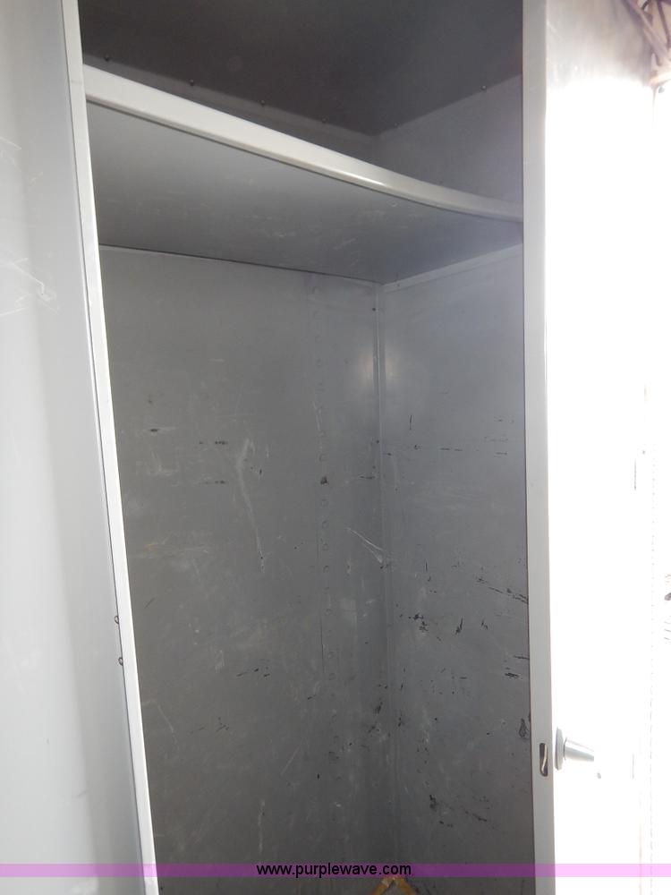 image for item J6485 1995 Advanced Pelsue fiber optic trailer