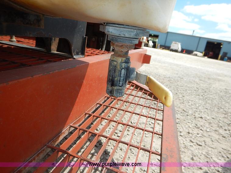 image for item J6495 2008 Ditch Witch FX30 vacuum excavator