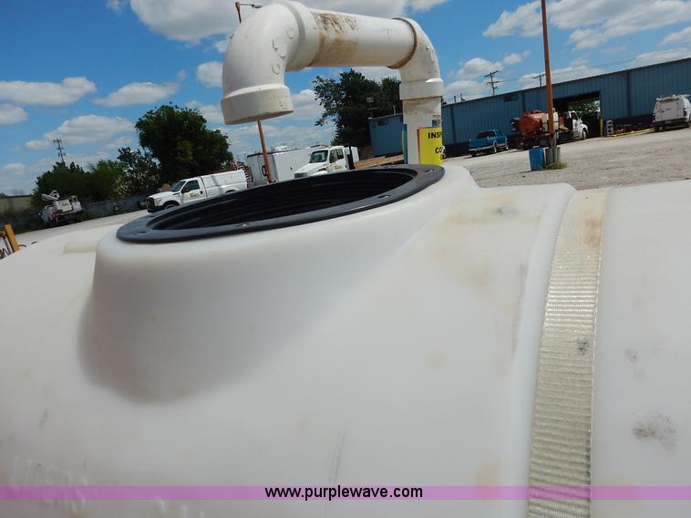 image for item J6495 2008 Ditch Witch FX30 vacuum excavator