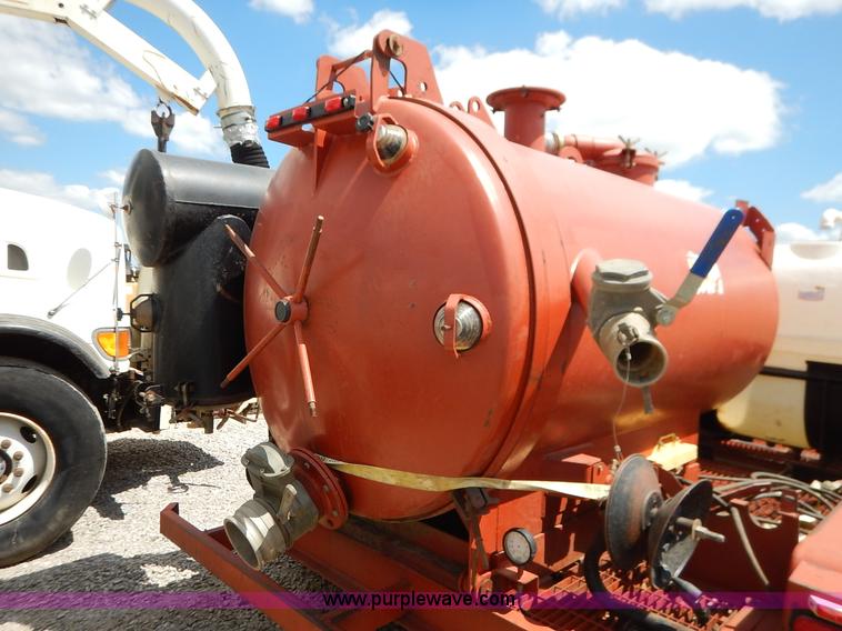 image for item J6495 2008 Ditch Witch FX30 vacuum excavator