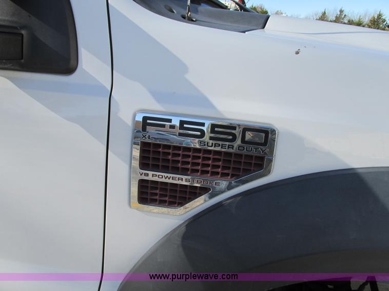 image for item J8743 2008 Ford F550 Super Duty service truck