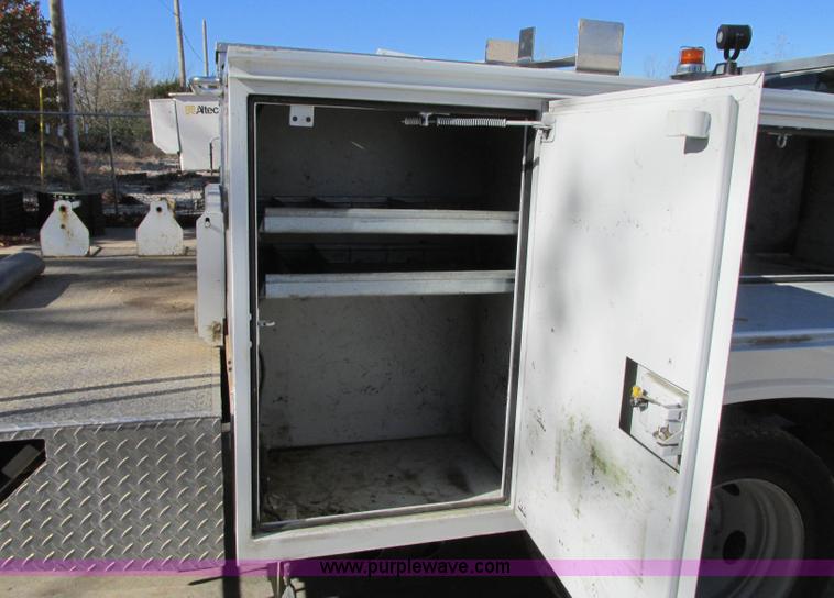 image for item J8743 2008 Ford F550 Super Duty service truck