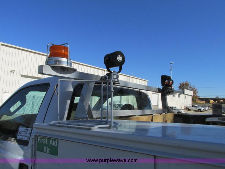 image for item J8743 2008 Ford F550 Super Duty service truck