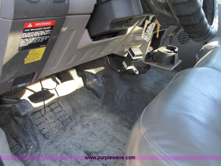 image for item J8743 2008 Ford F550 Super Duty service truck