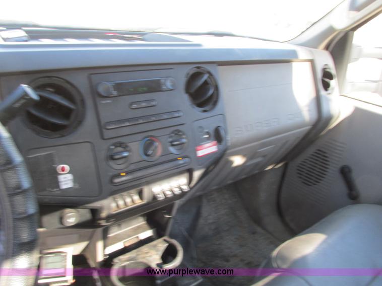image for item J8743 2008 Ford F550 Super Duty service truck