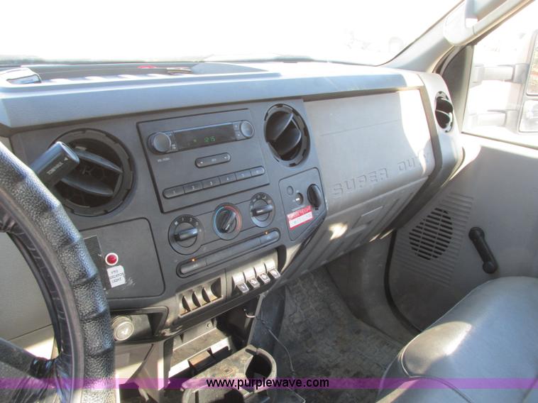 image for item J8743 2008 Ford F550 Super Duty service truck