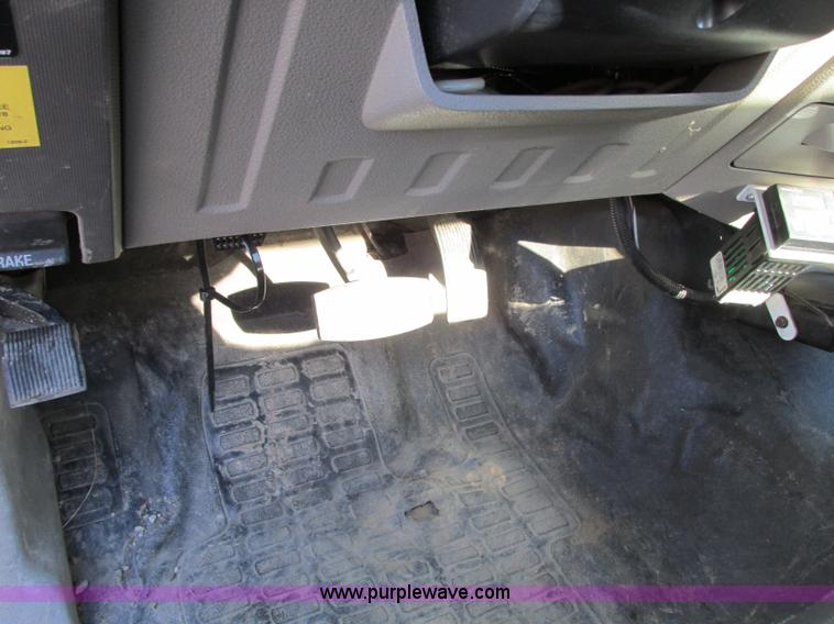 image for item J8743 2008 Ford F550 Super Duty service truck