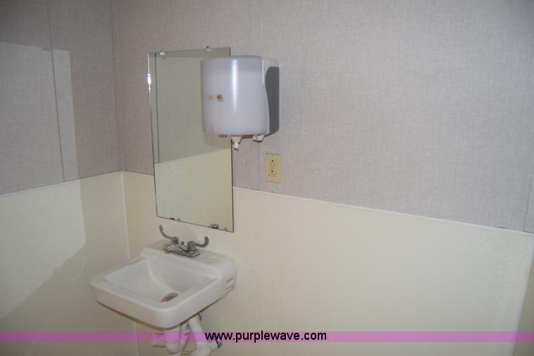 image for item K4785 2007 Southern Modular Industries job site trailer