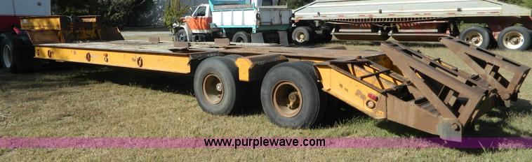 image for item K8220 1979 Load Craft L35S equipment trailer