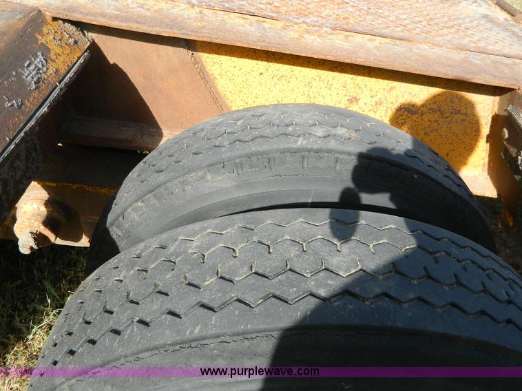 image for item K8220 1979 Load Craft L35S equipment trailer