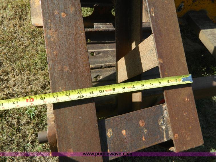 image for item K8220 1979 Load Craft L35S equipment trailer